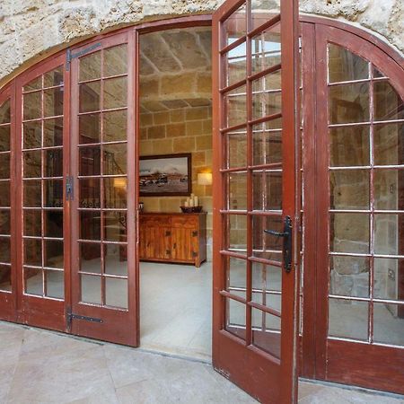 Il-Veduta Holiday Farmhouse With Sunny Private Pool In Island Of Gozo Għarb Buitenkant foto