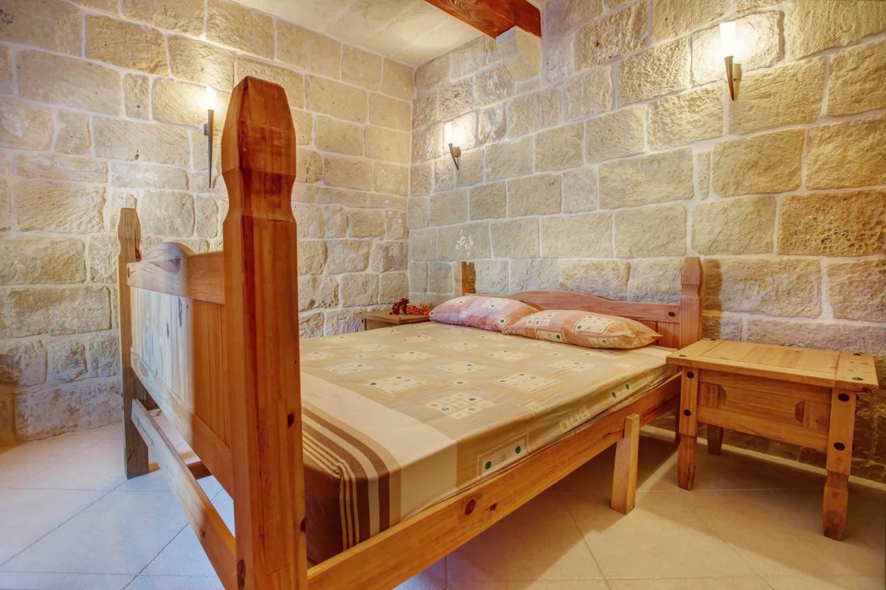 Il-Veduta Holiday Farmhouse With Sunny Private Pool In Island Of Gozo Għarb Buitenkant foto