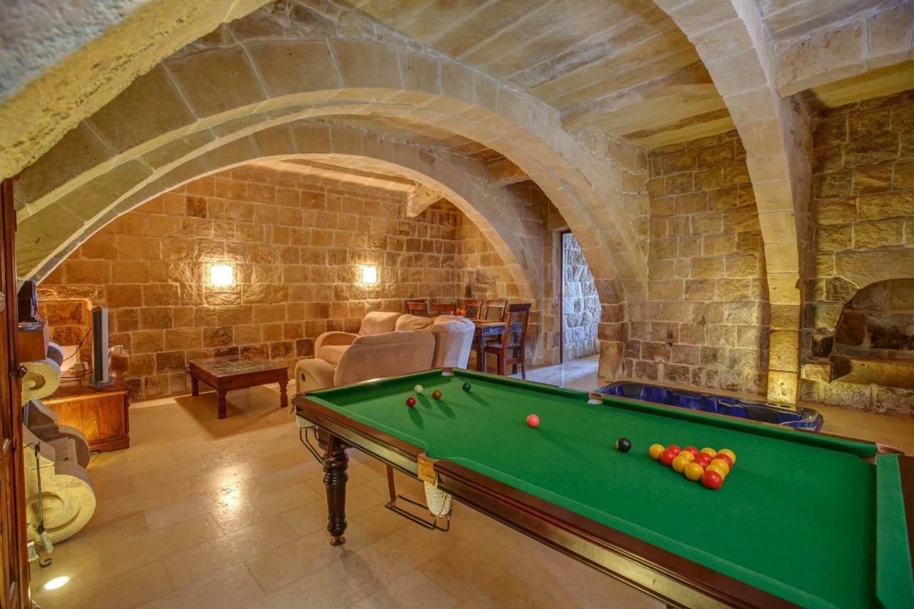 Il-Veduta Holiday Farmhouse With Sunny Private Pool In Island Of Gozo Għarb Buitenkant foto